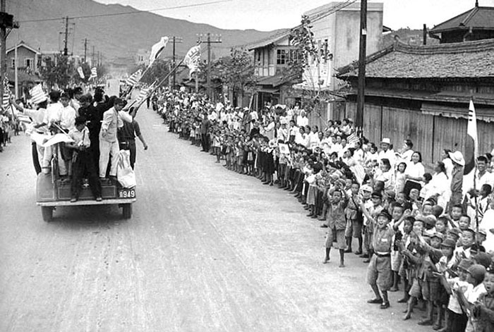 偉大な道のり」波瀾万丈の70年